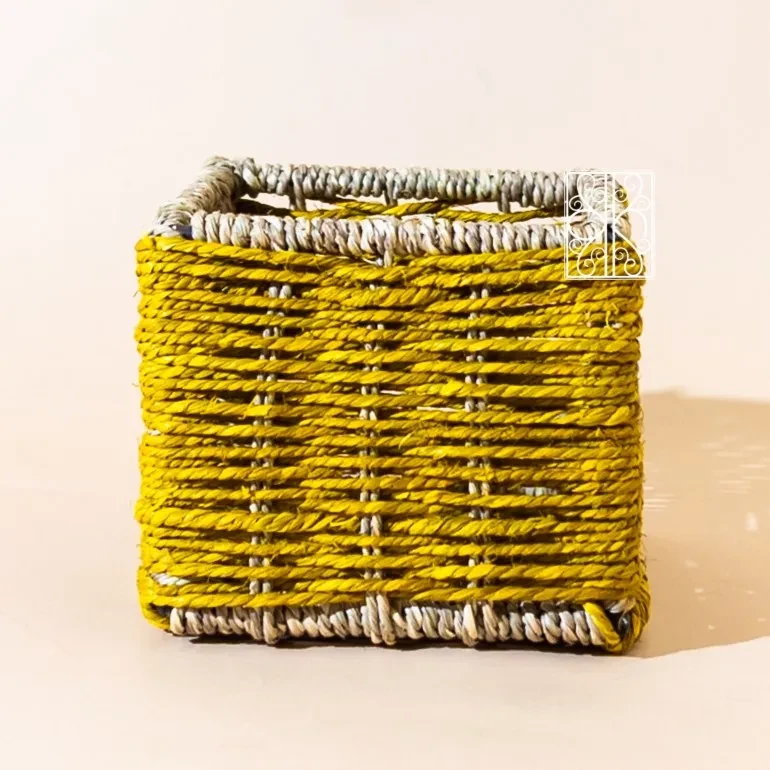 Alt text for image 1