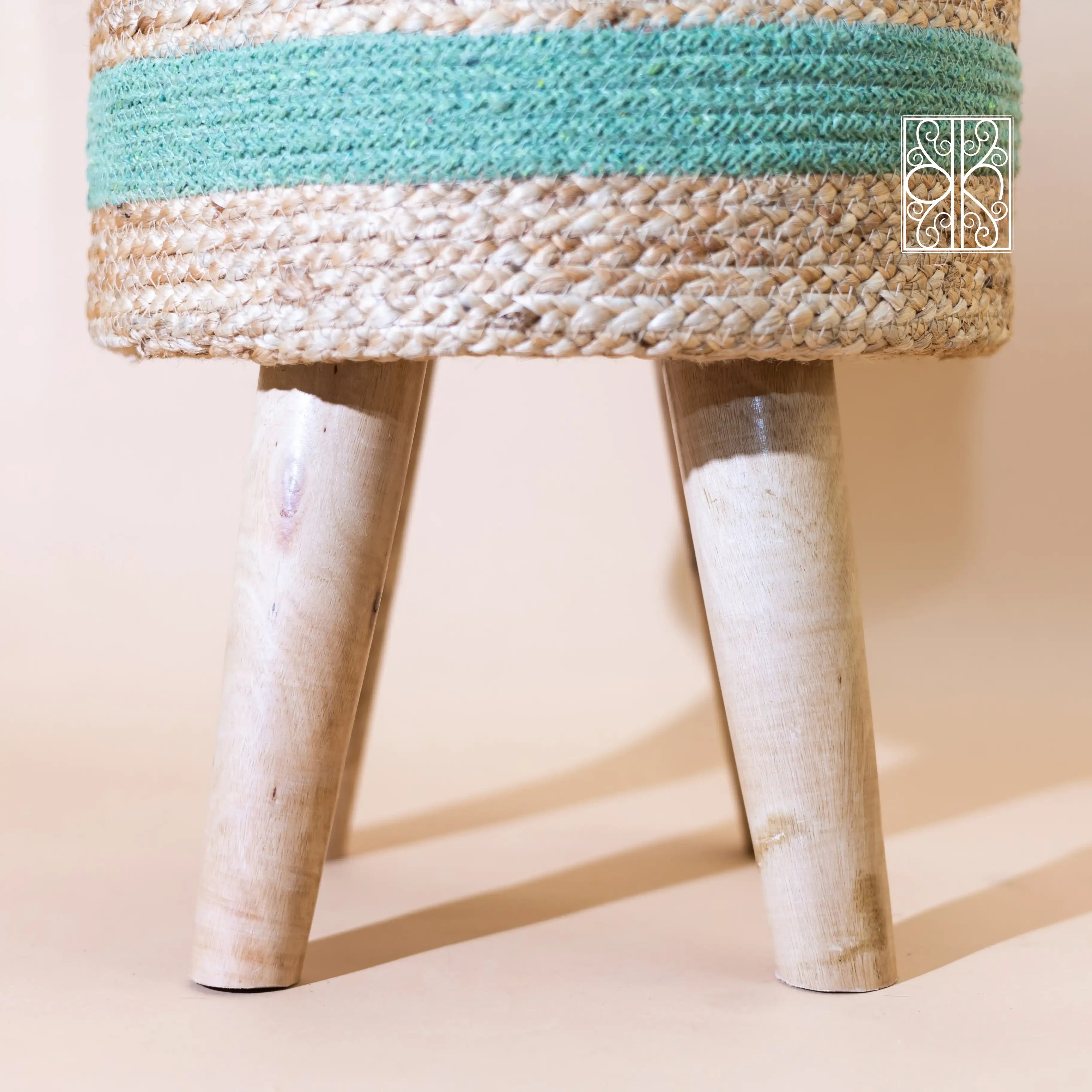 Alt text for image 1