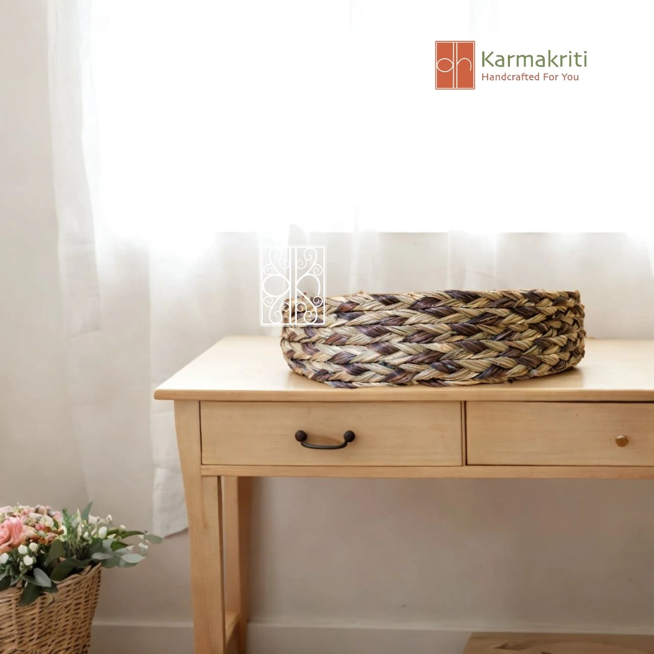 Buy Small Round Wicker basket | Seagrass basket