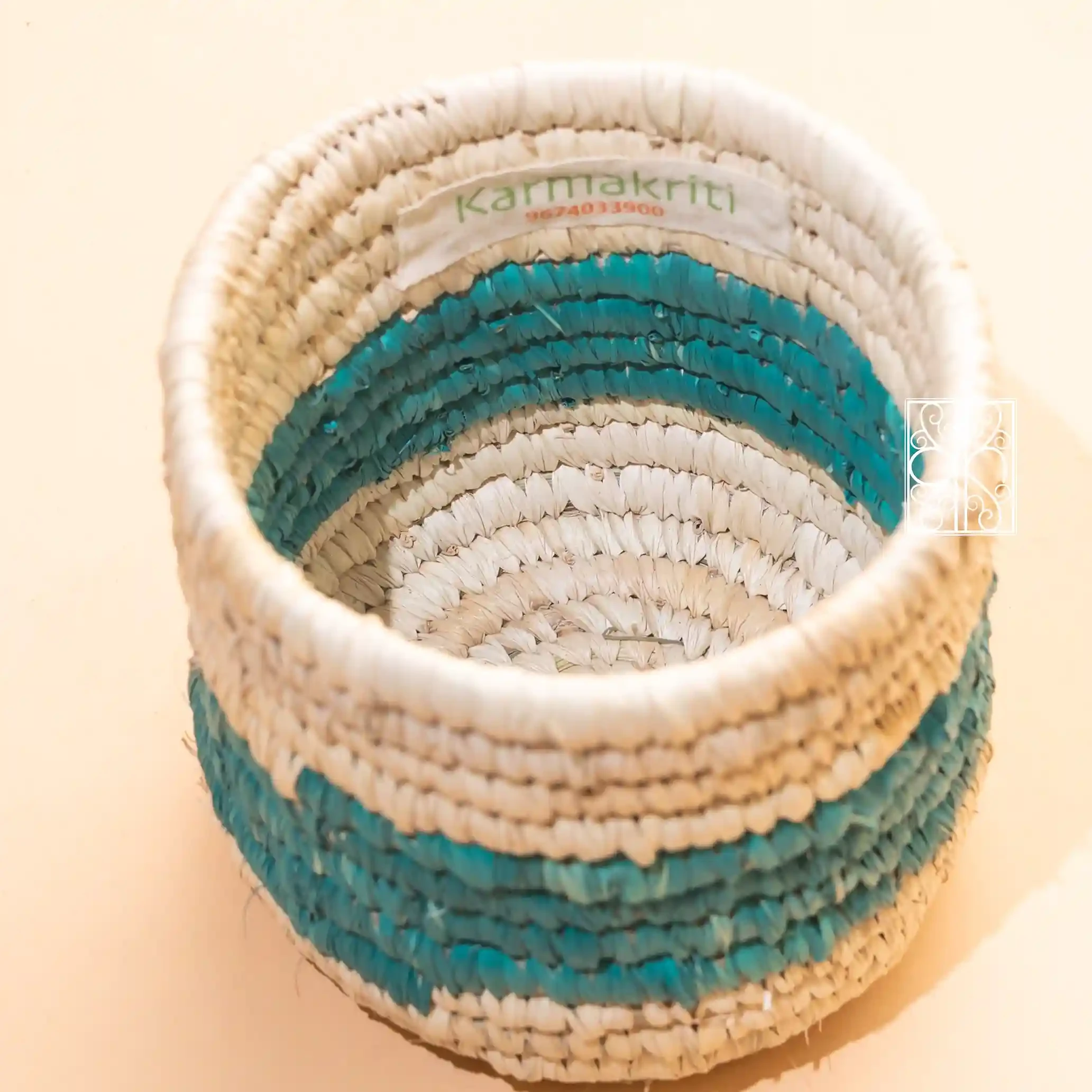 Buy Seagrass Penstand | MakeupOrganizer