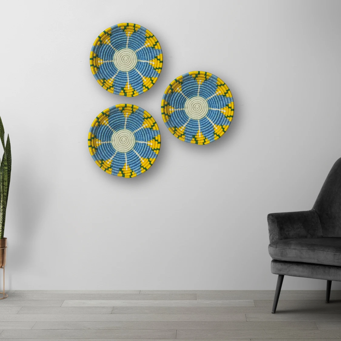Buy Wall Decor and Wall Decorative plates on karmakriti.com