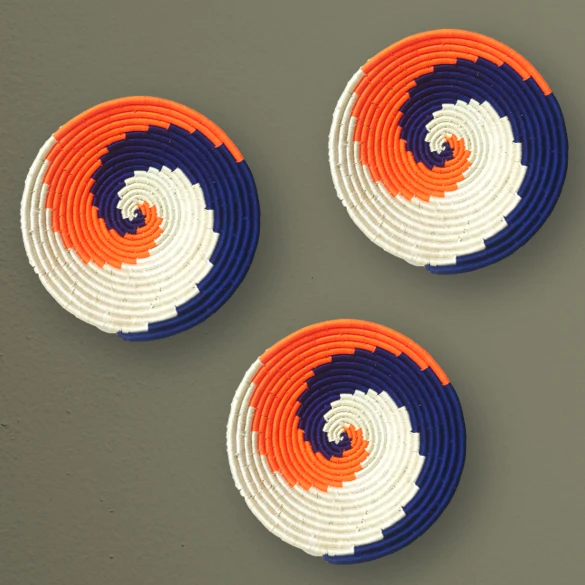 Buy Wall Decor and Wall Decorative plates on karmakriti.com