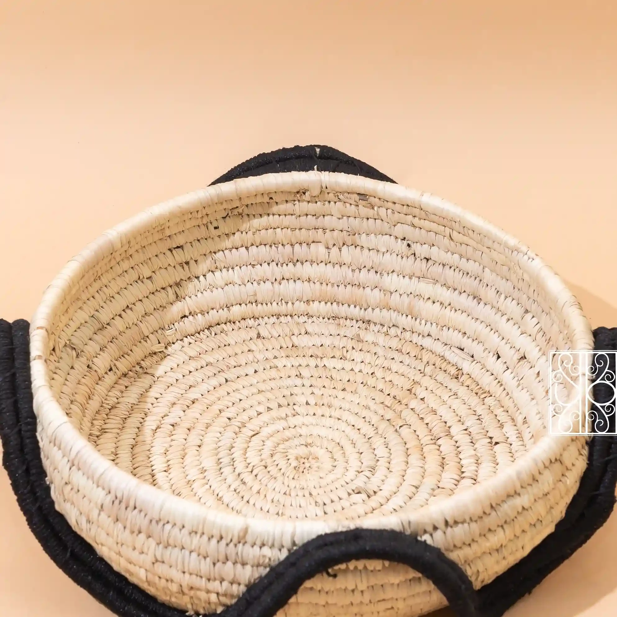 Buy Round wicker Coffee Table Organizer - Black and natural