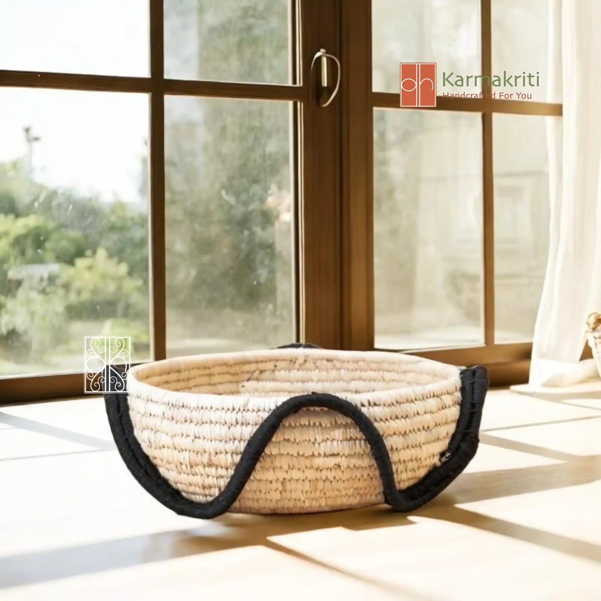 Buy Round wicker Coffee Table Organizer - Black and natural